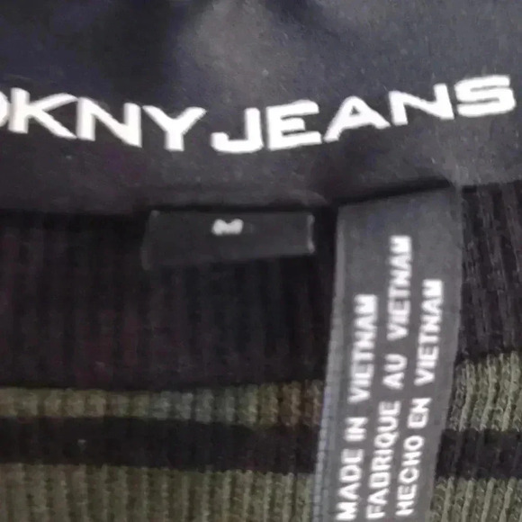 DKNY Jeans women's medium Juliette sleeve‎ olive black sweater - Picture 3 of 4